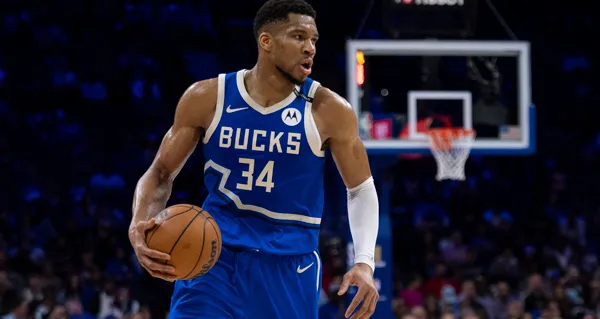 Bucks Berencana Bangun Tim Agresif di Luar Musim dengan Fokus pada Giannis Antetokounmpo